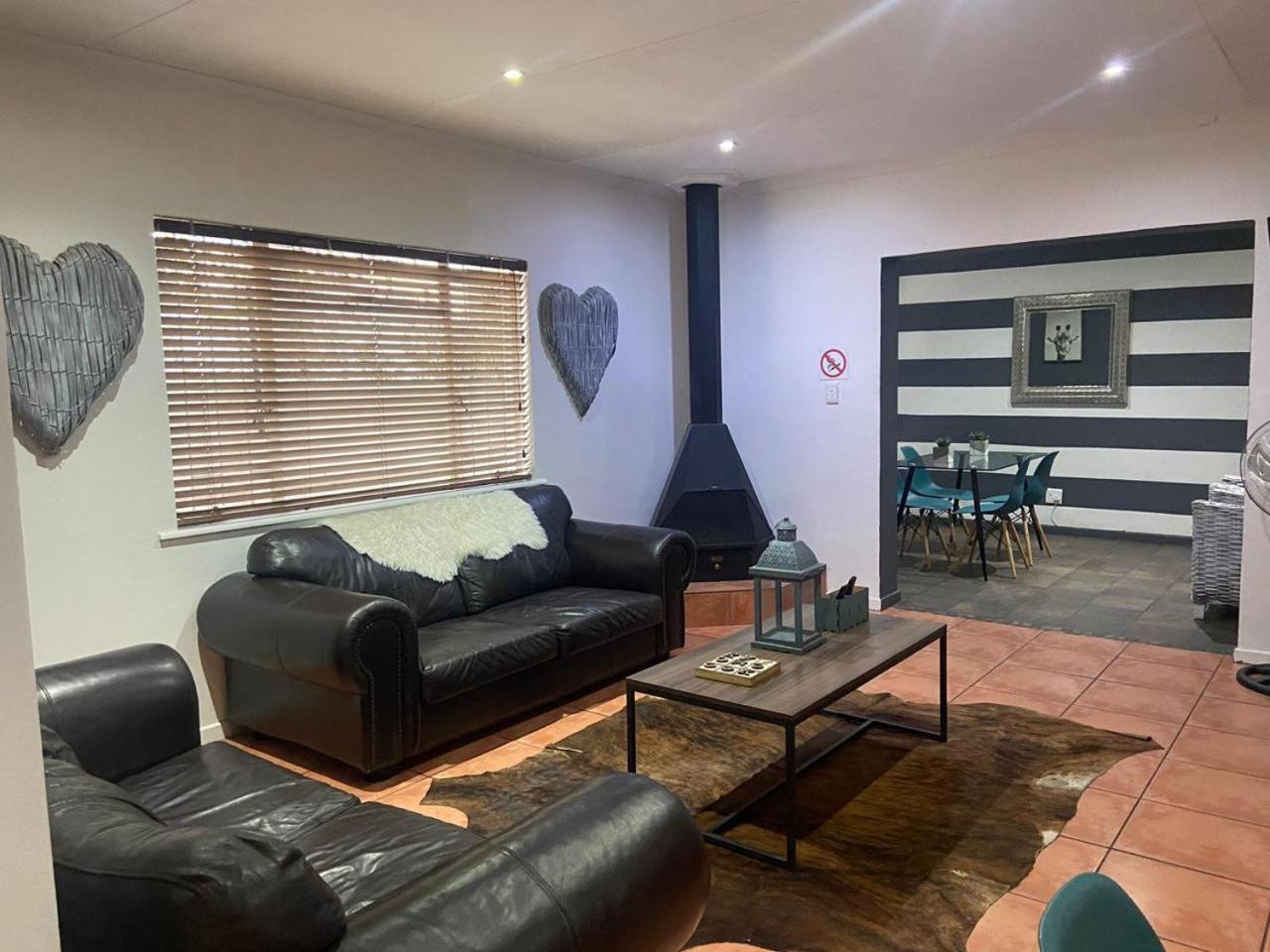 Karoo Heart Apartman Beaufort West Kültér fotó